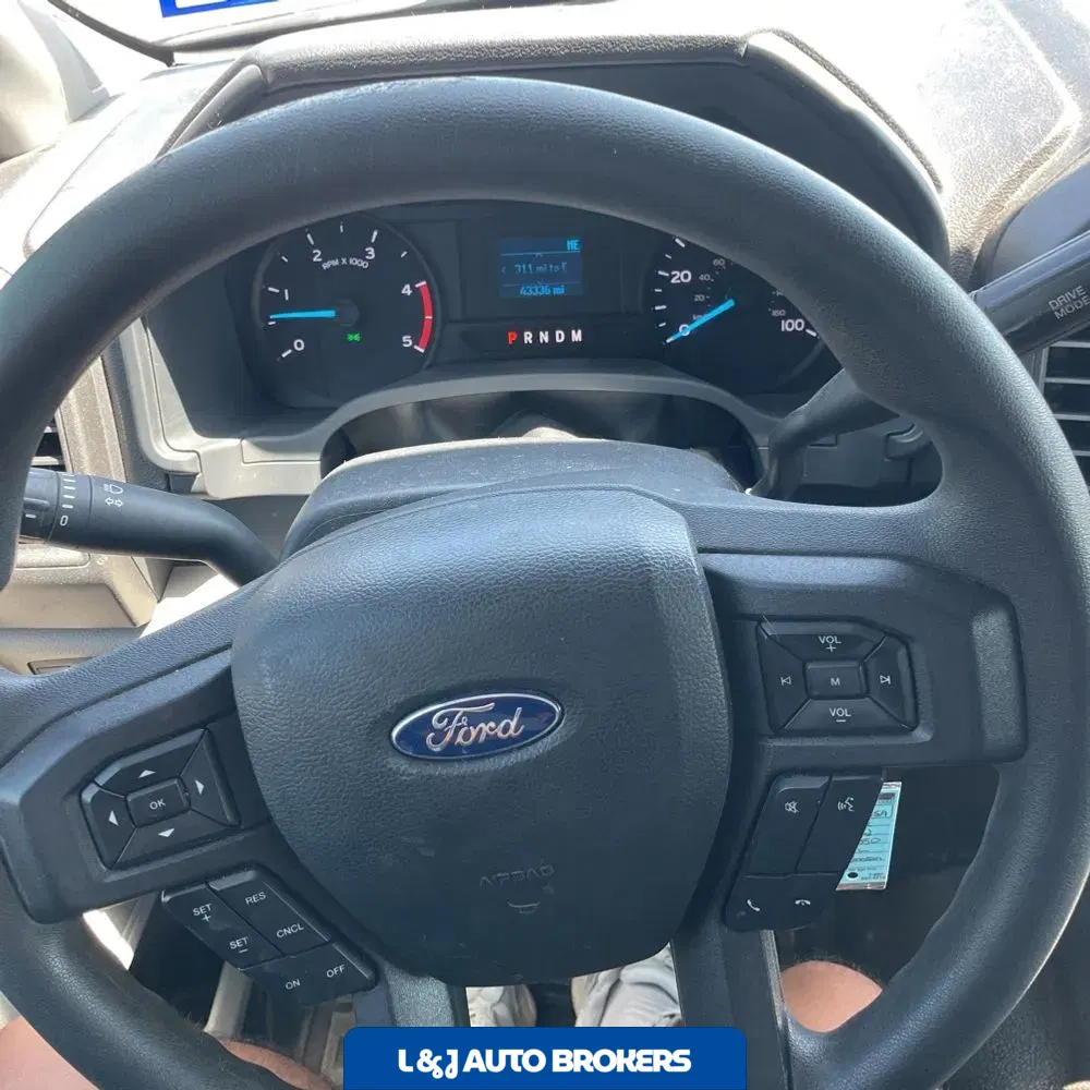 2022 Ford F-350 Super Duty XL