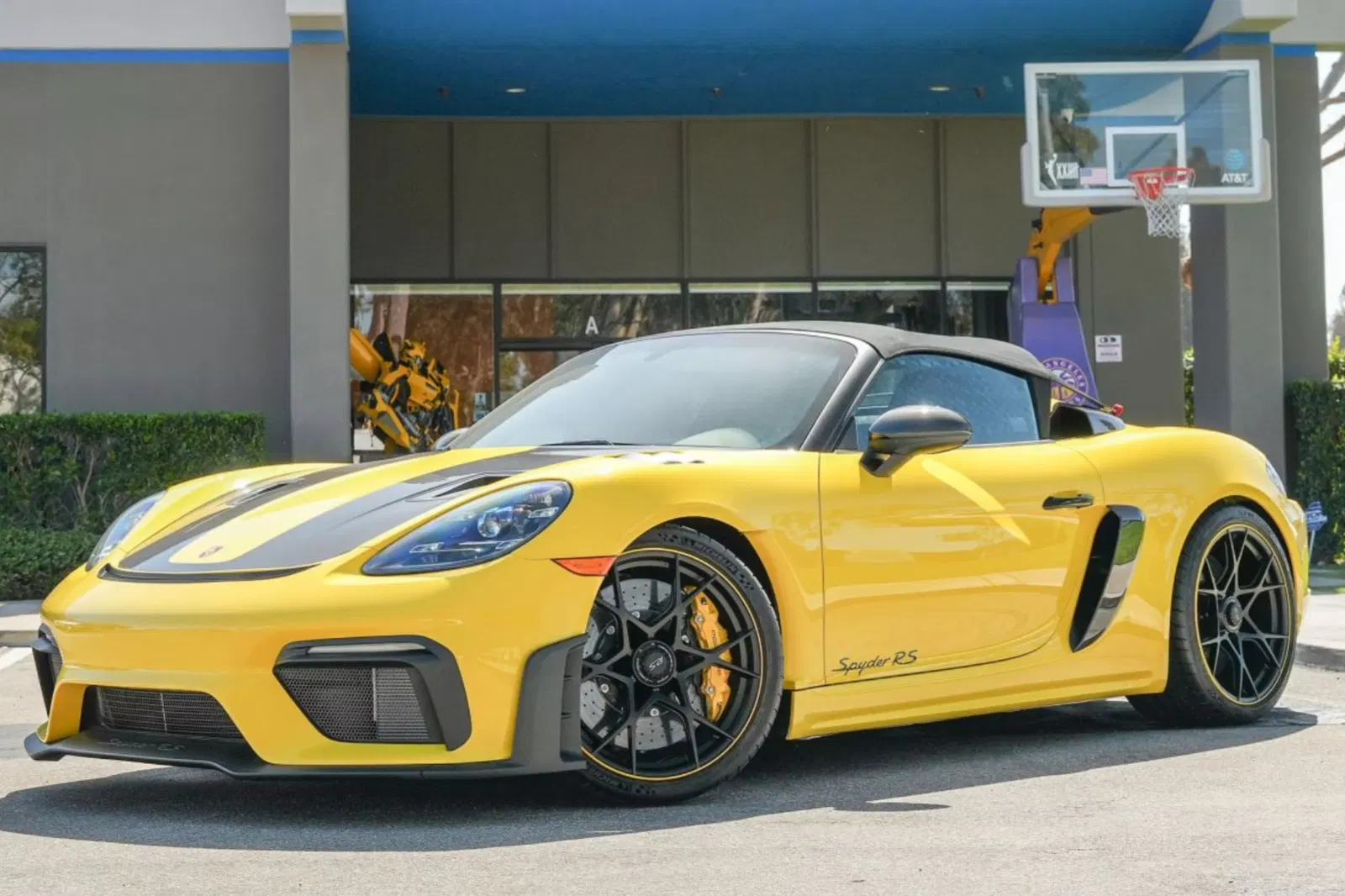 2025 Porsche 718 Spyder RS Weissach