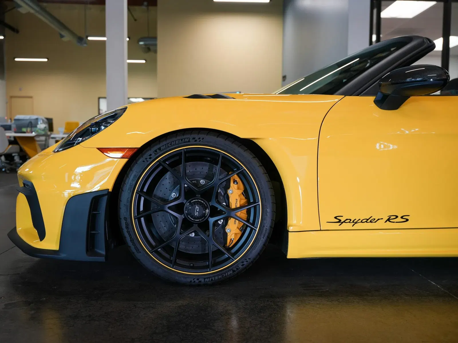 2025 Porsche 718 Spyder RS Weissach