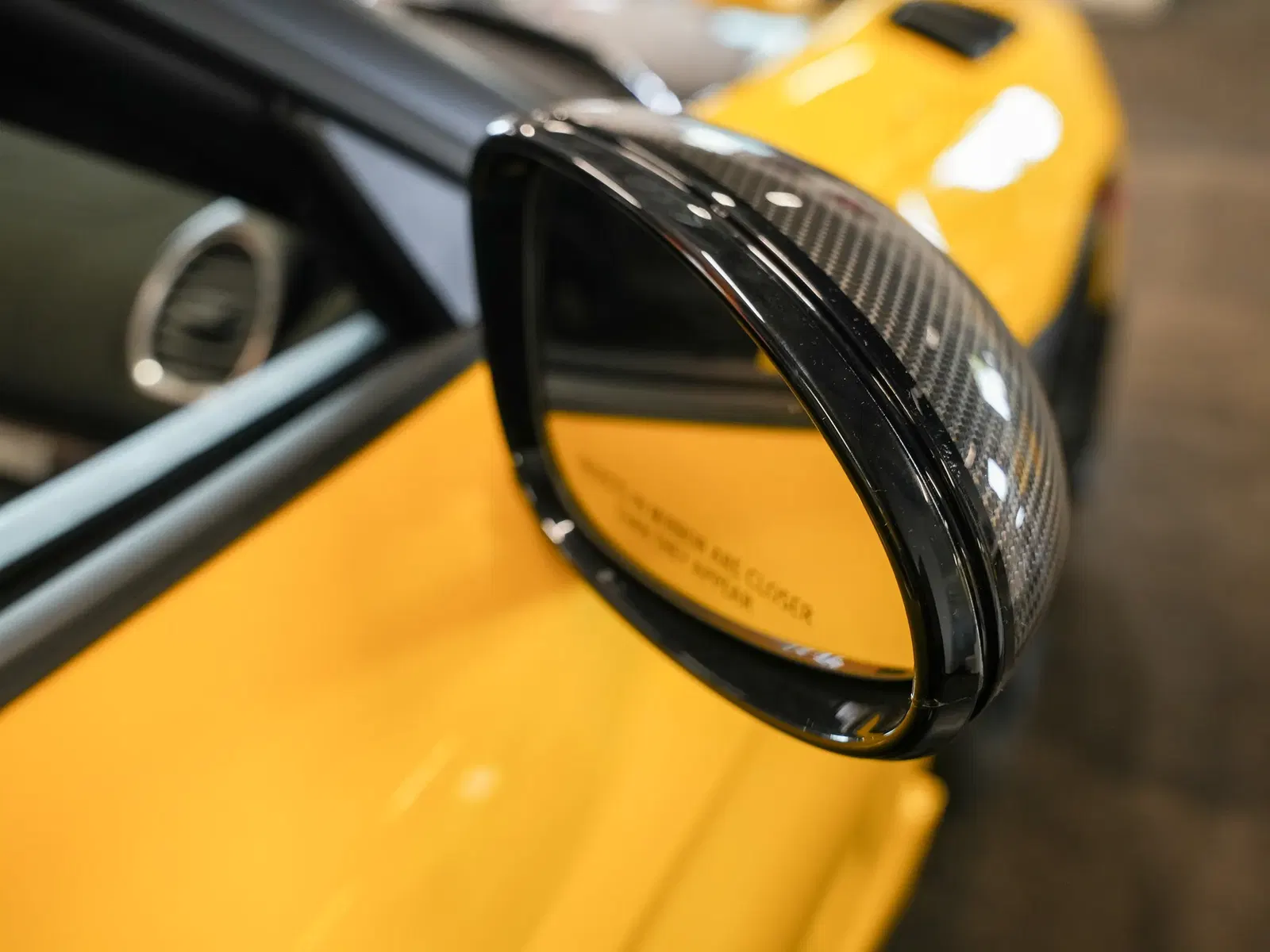 2025 Porsche 718 Spyder RS Weissach