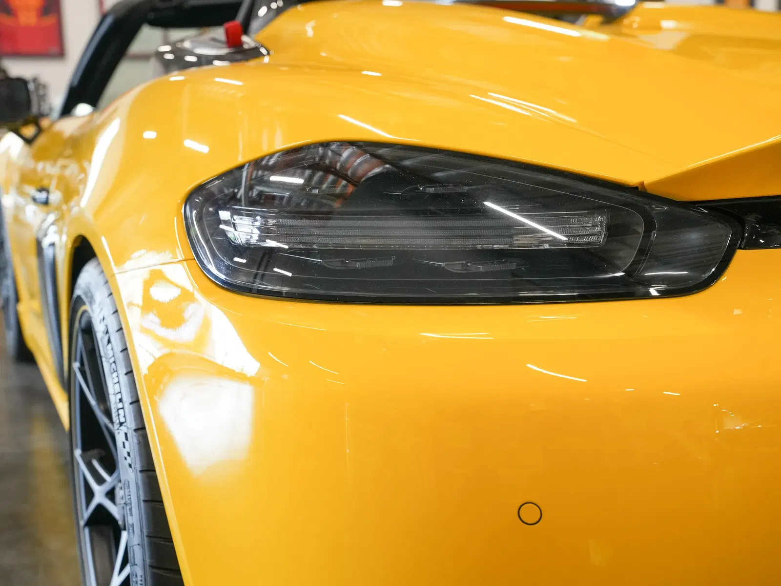 2025 Porsche 718 Spyder RS Weissach