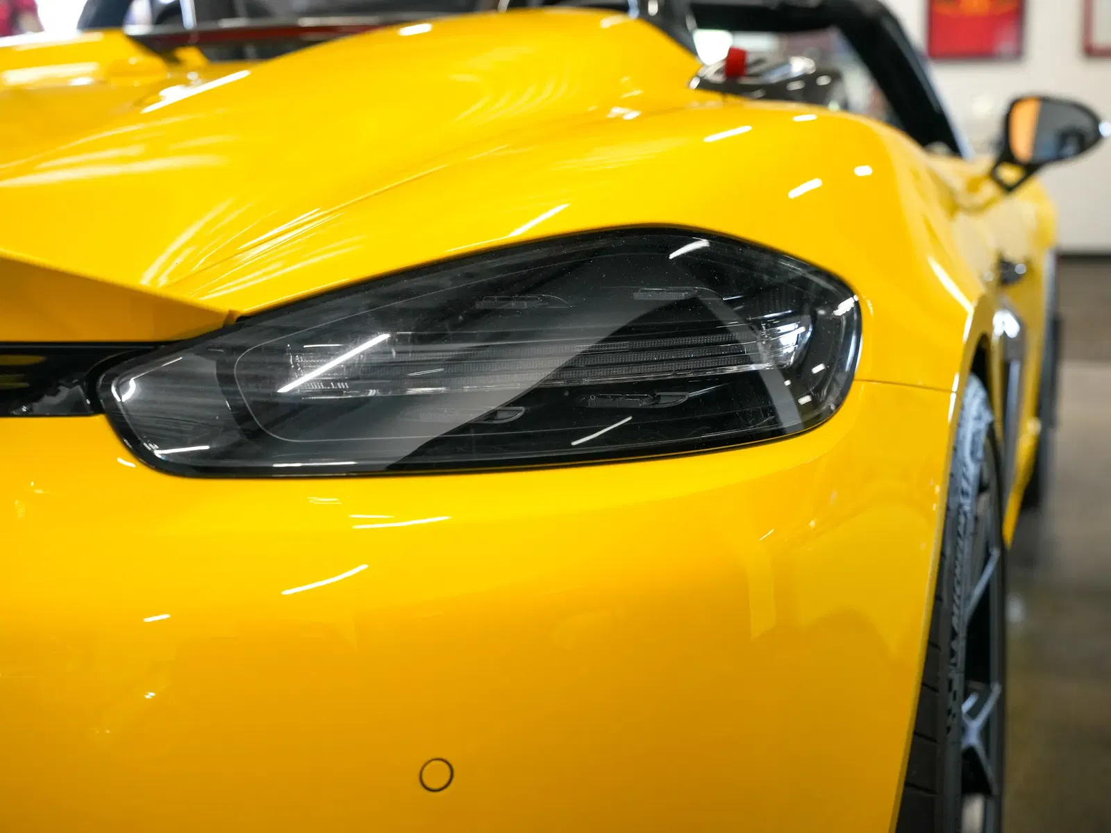 2025 Porsche 718 Spyder RS Weissach