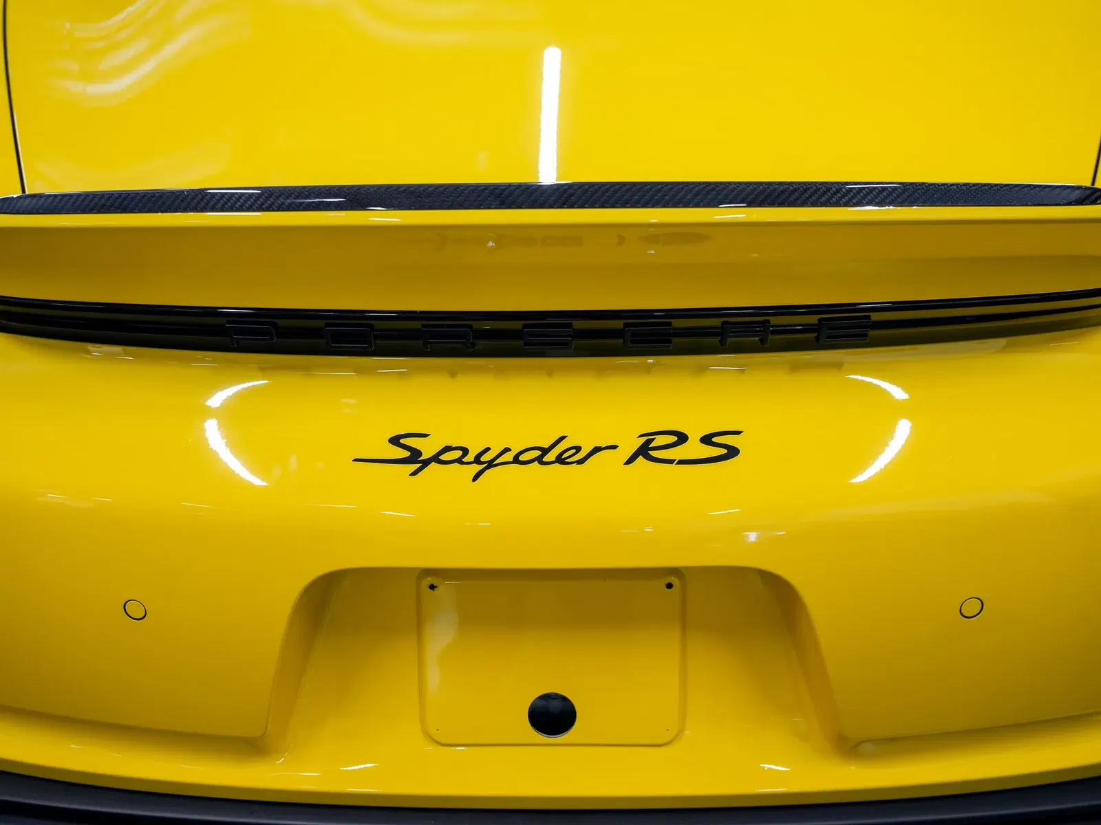 2025 Porsche 718 Spyder RS Weissach