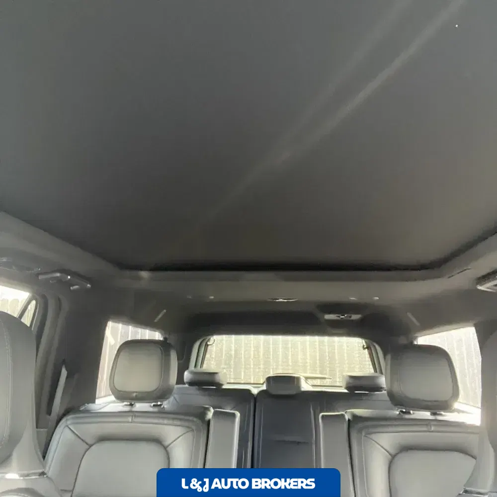 2023 Lincoln Navigator L Reserve