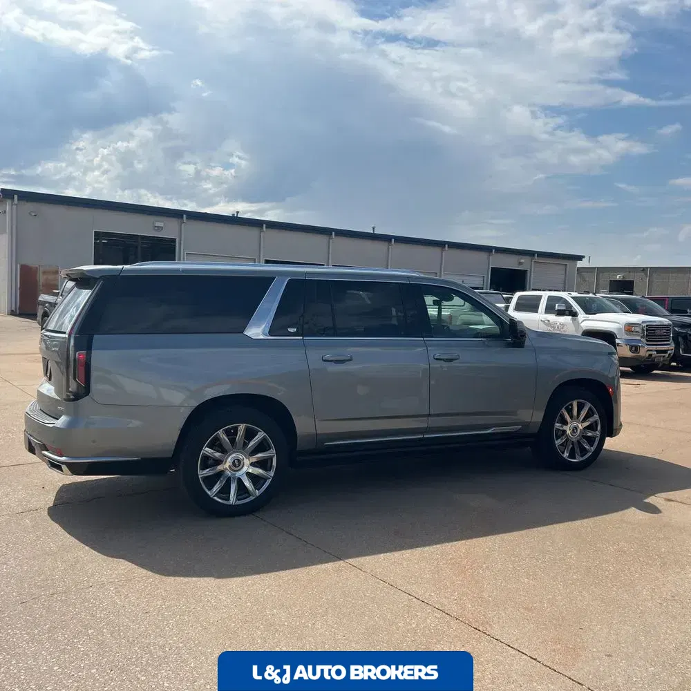 2024 Cadillac Escalade ESV Premium Luxury Platinum