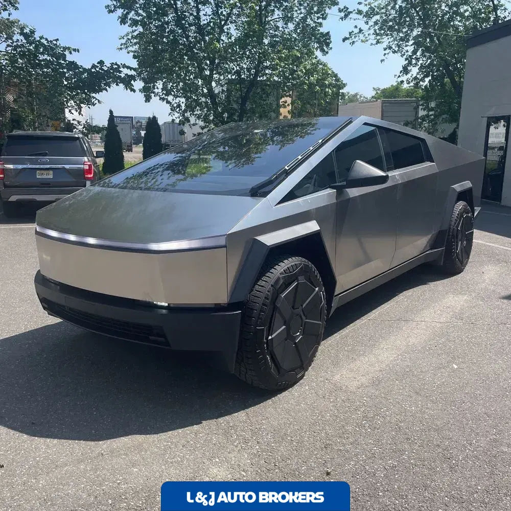 2024 Tesla Cybertruck CyberBeast