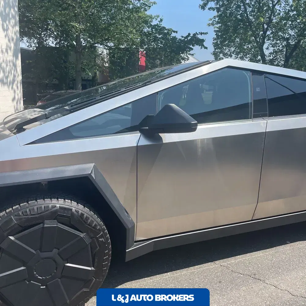 2024 Tesla Cybertruck CyberBeast