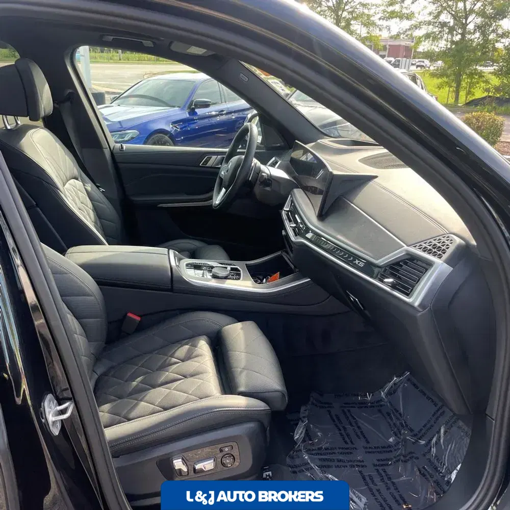 2025 BMW X5 XDrive40i