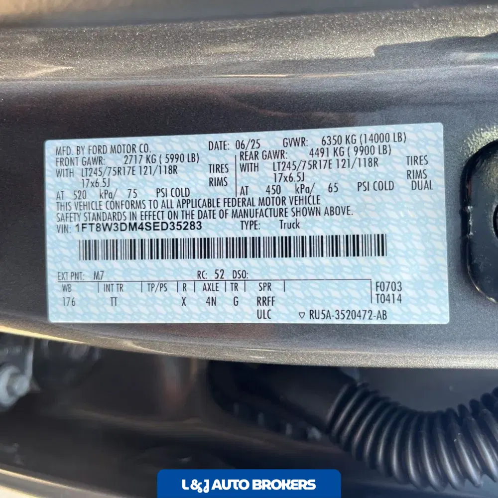 2025 Ford F-350 Super Duty Platinum