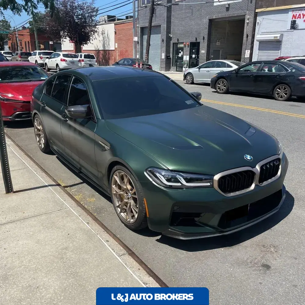 2022 BMW M5 CS