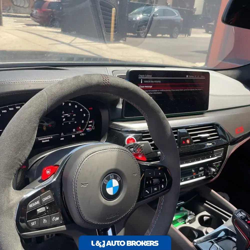 2022 BMW M5 CS