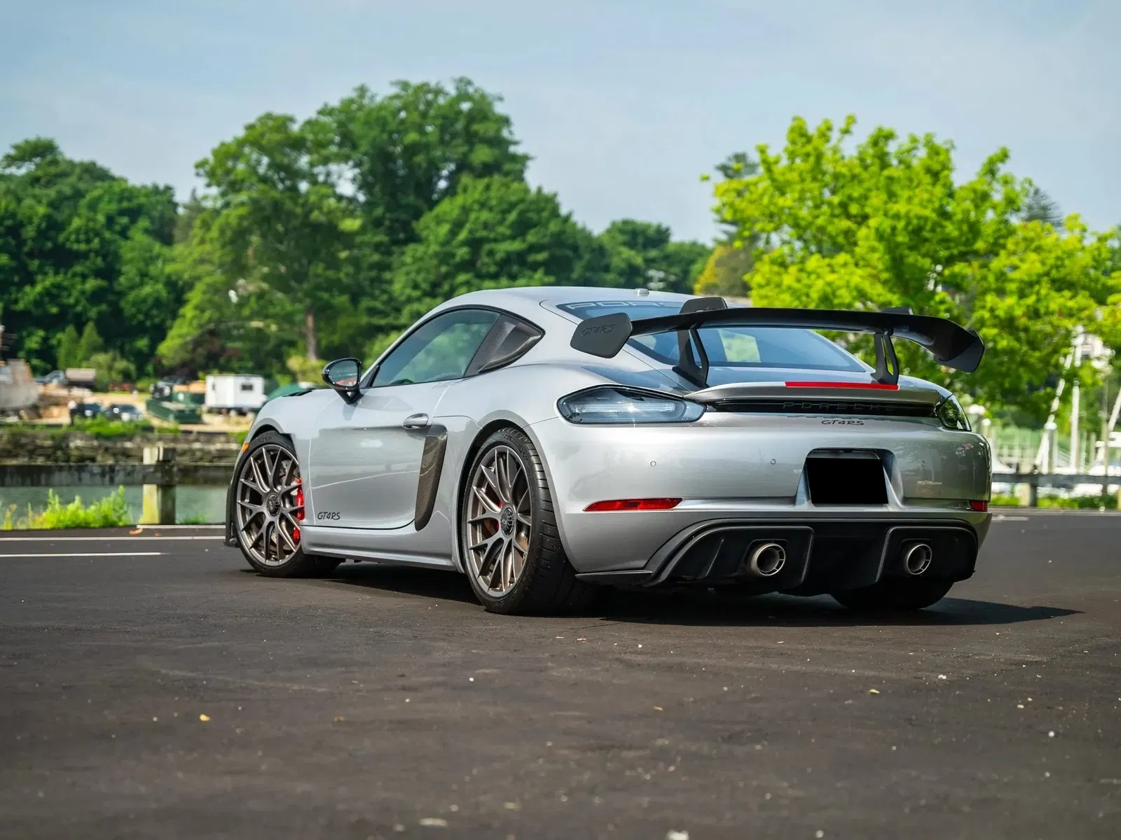2023 Porsche 718 Cayman GT4 RS Weissach