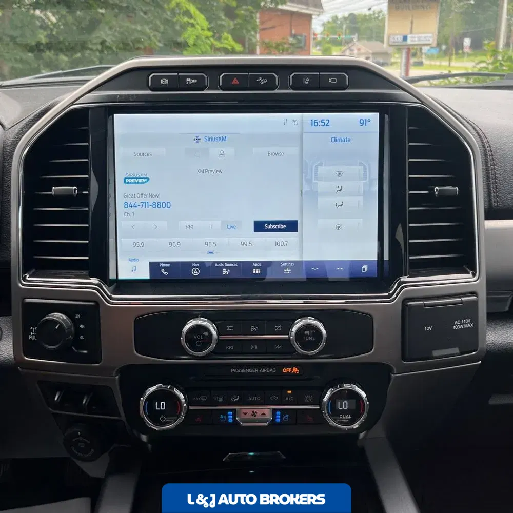 2022 Ford F250 S/D Platinum