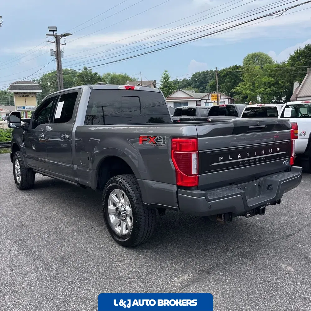 2022 Ford F250 S/D Platinum