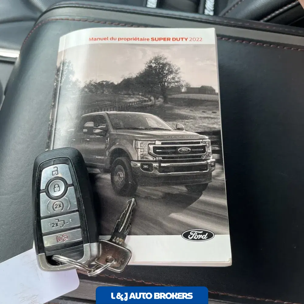 2022 Ford F250 S/D Platinum