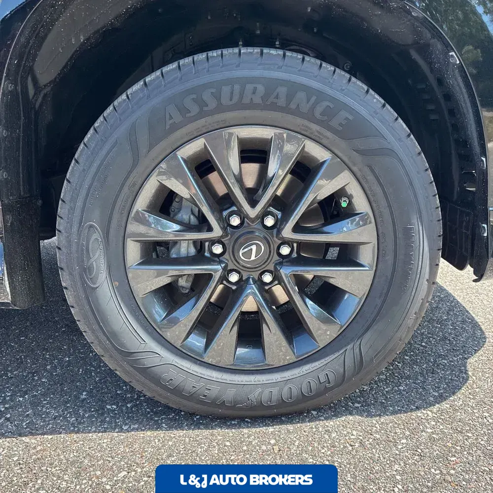 2023 Lexus GX 460 Base