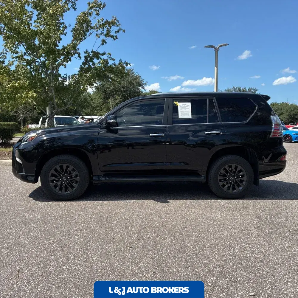 2023 Lexus GX 460 Base