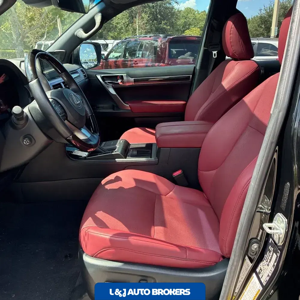 2023 Lexus GX 460 Base