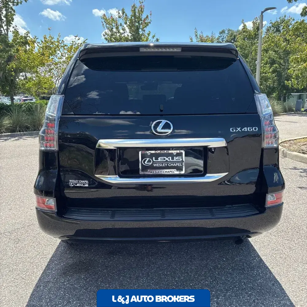2023 Lexus GX 460 Base