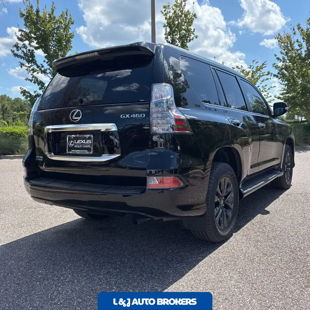 2023 Lexus GX 460 Base