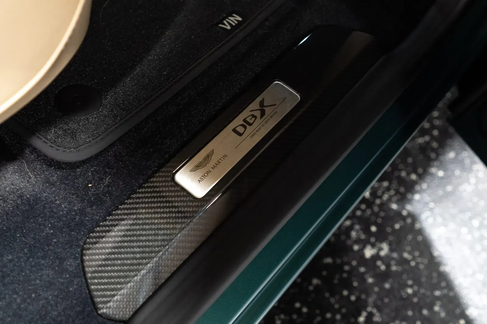 2023 Aston Martin DBX707