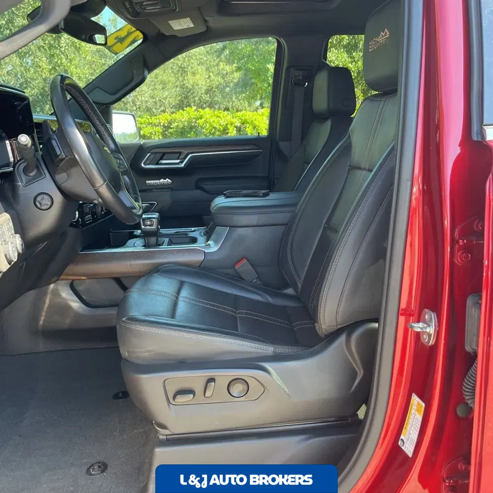 2023 Chevrolet Silverado 1500 High Country