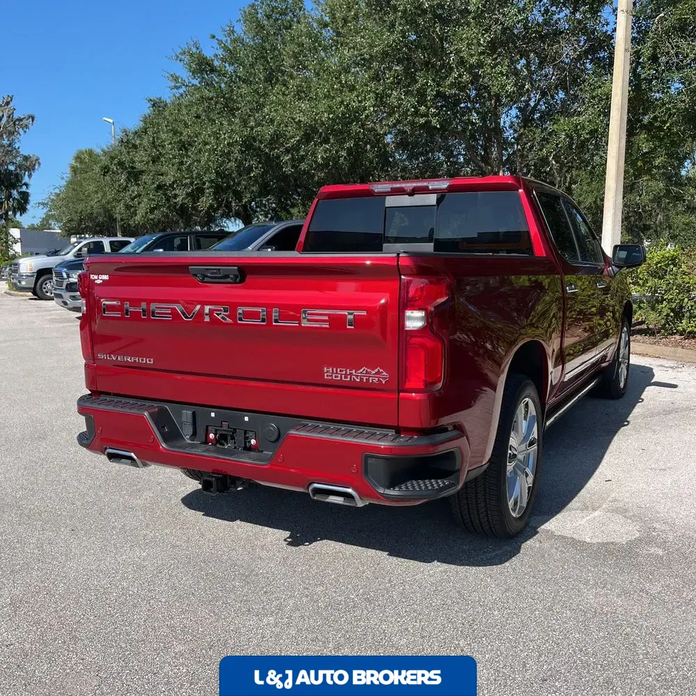 2023 Chevrolet Silverado 1500 High Country