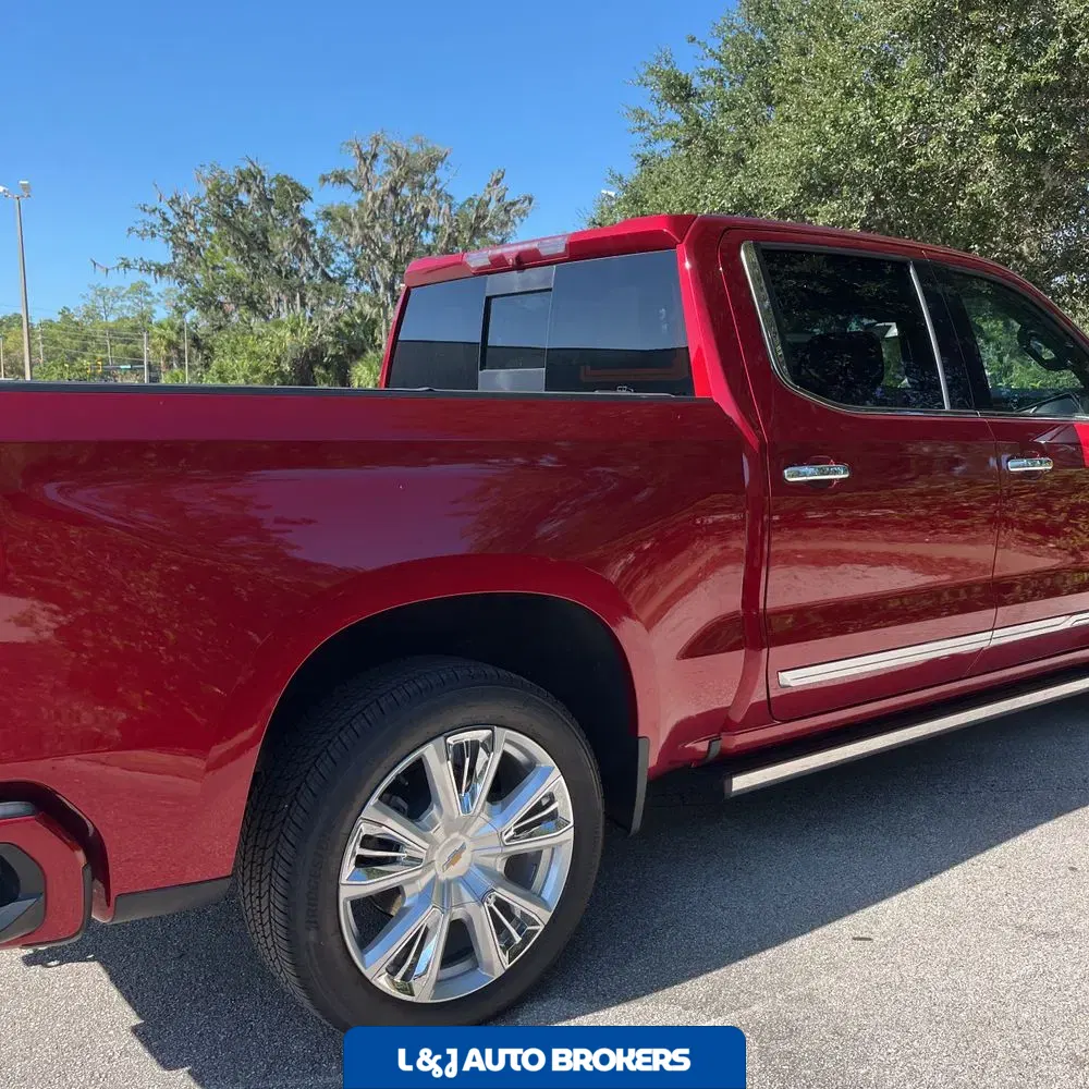2023 Chevrolet Silverado 1500 High Country