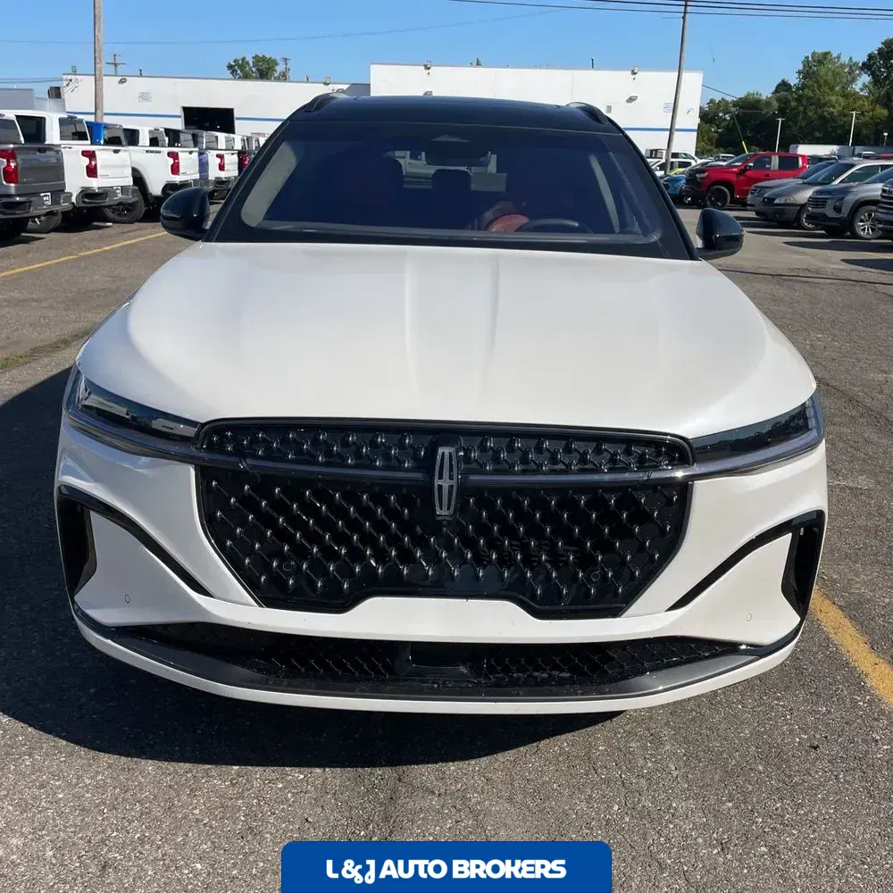 2024 Lincoln Nautilus Black Label