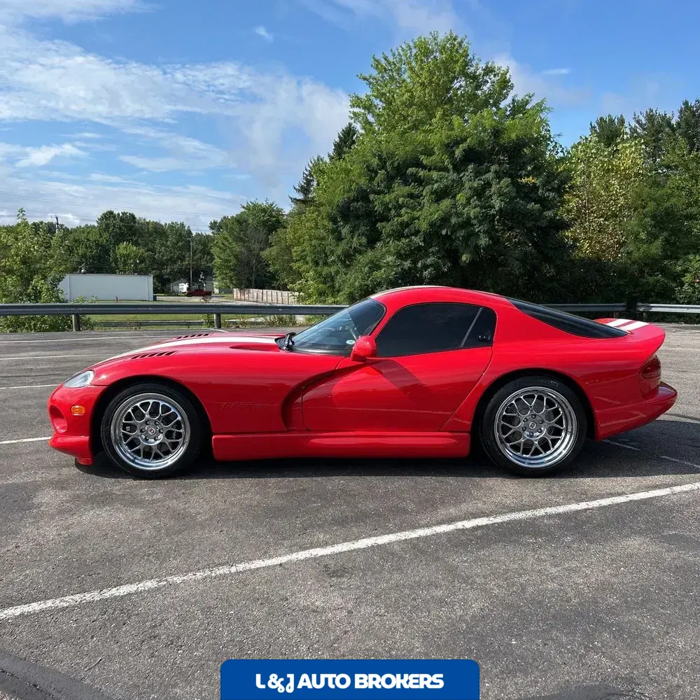 2002 Dodge Viper GTS