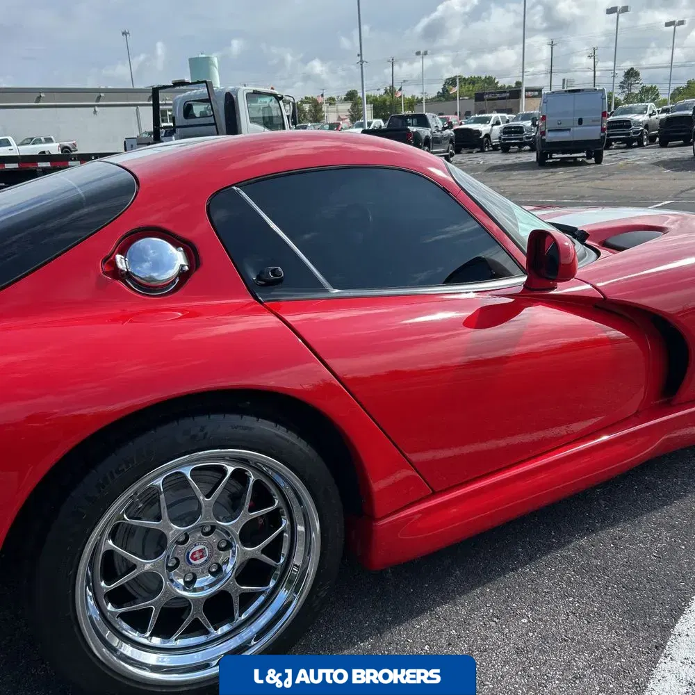 2002 Dodge Viper GTS