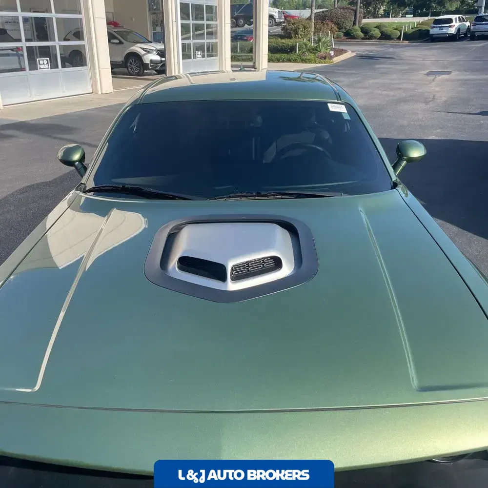 2023 Dodge Challenger R/T SCAT PACK