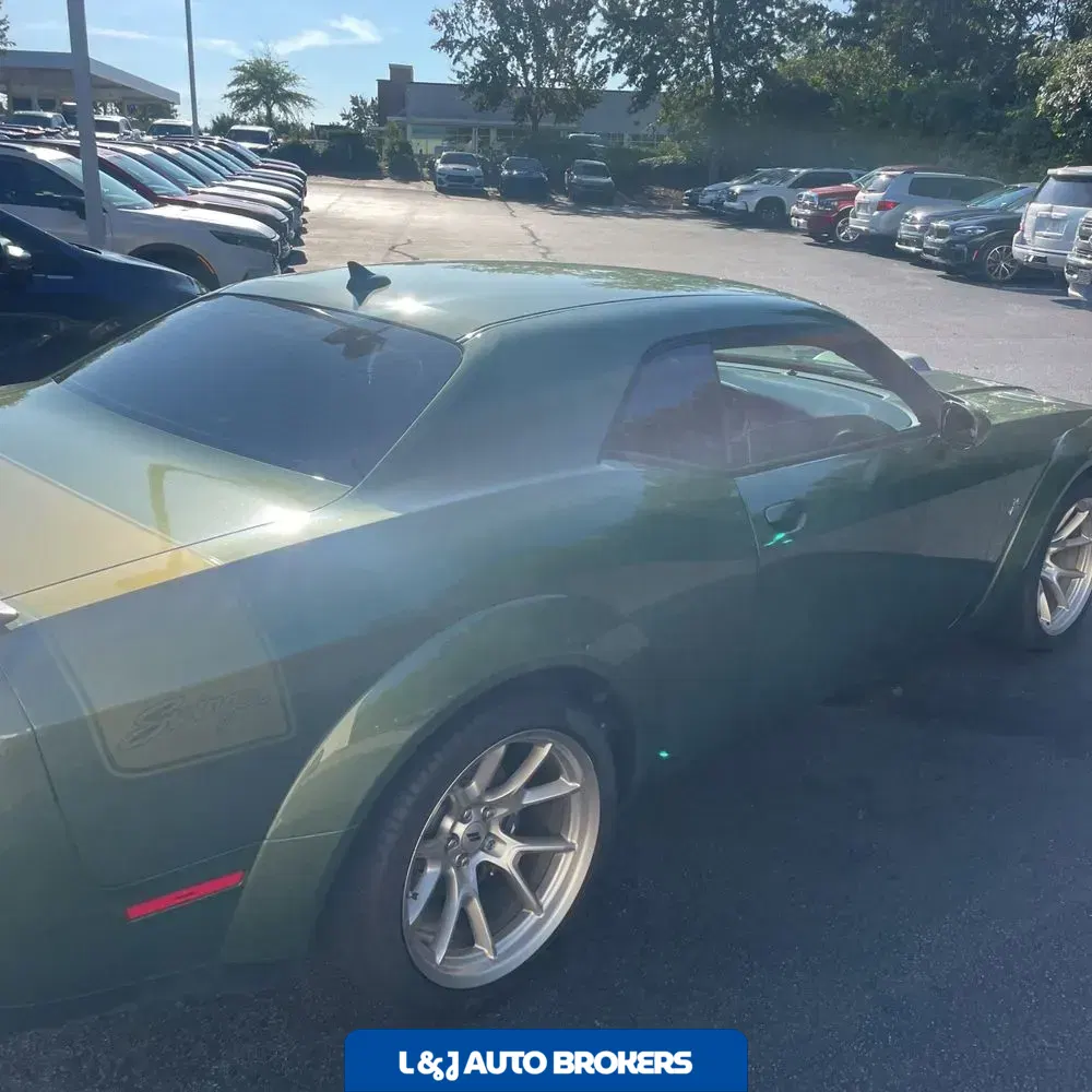 2023 Dodge Challenger R/T SCAT PACK