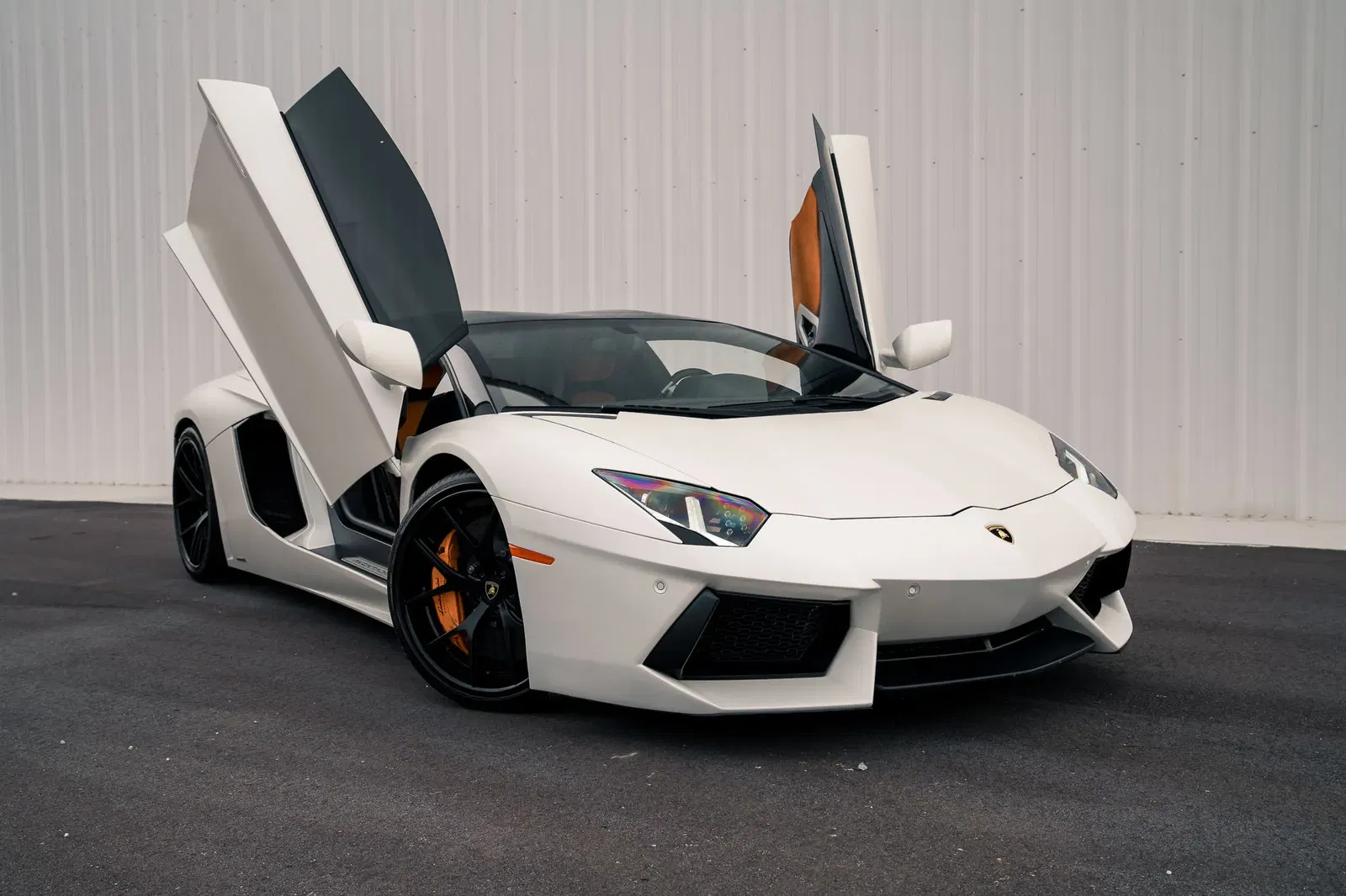 9k-Mile 2014 Lamborghini Aventador LP700-4 Roadster
