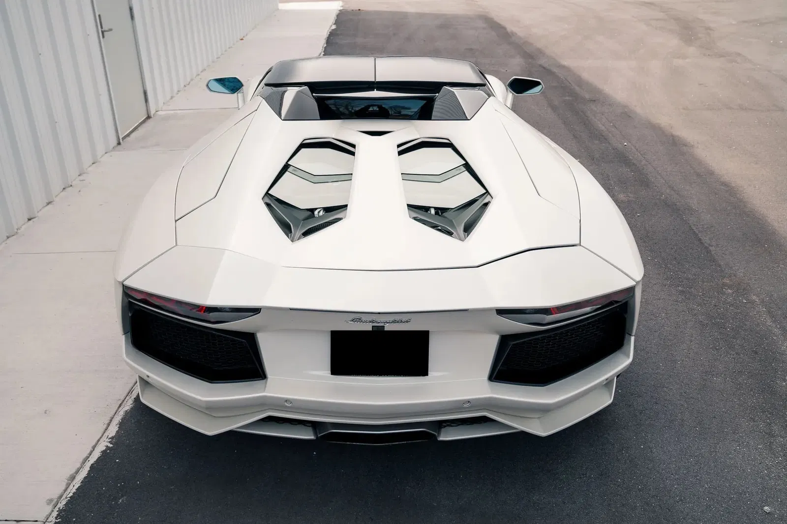 9k-Mile 2014 Lamborghini Aventador LP700-4 Roadster