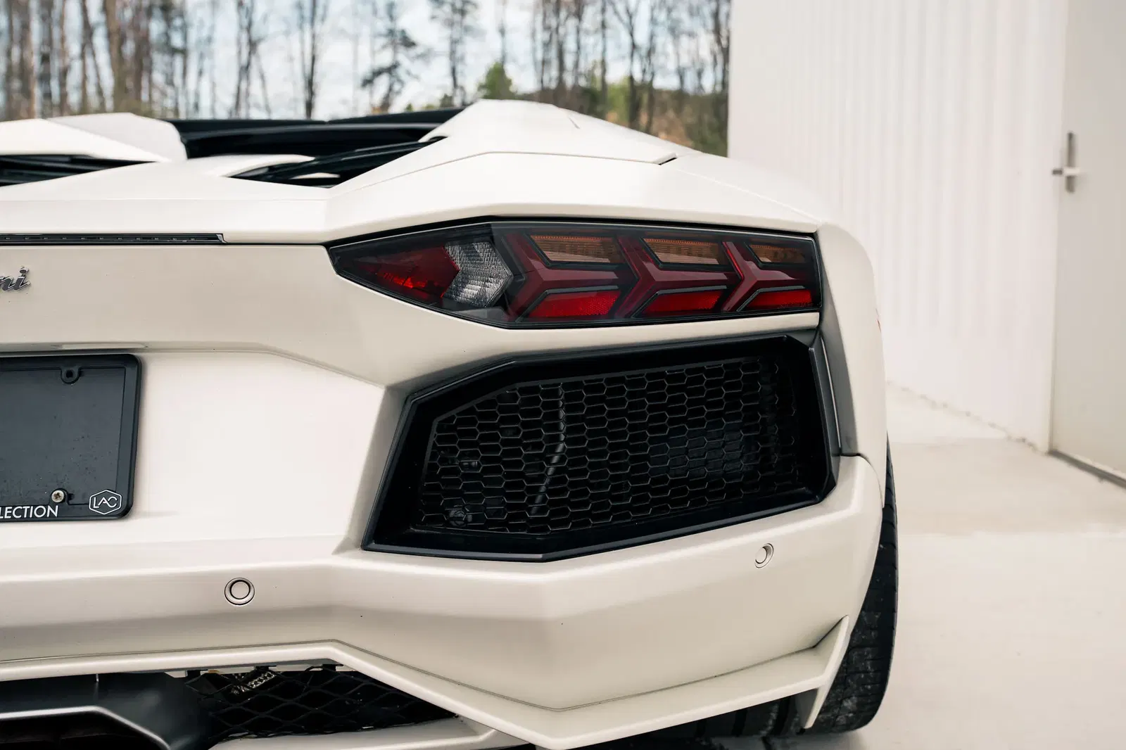 9k-Mile 2014 Lamborghini Aventador LP700-4 Roadster