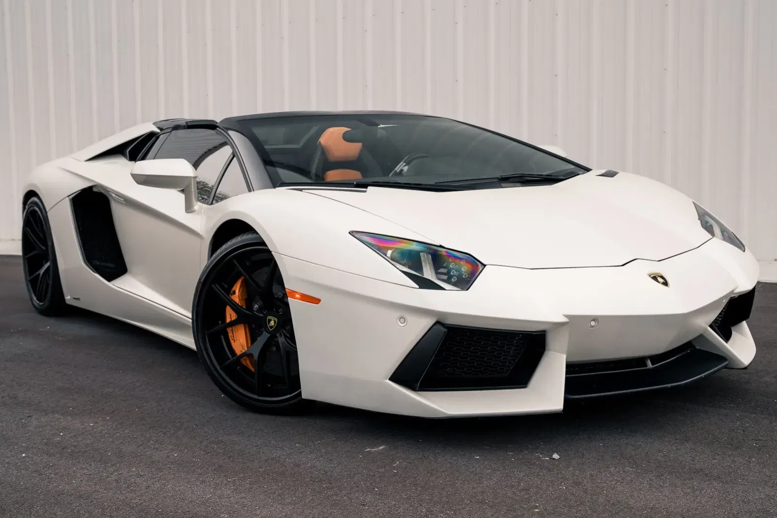 9k-Mile 2014 Lamborghini Aventador LP700-4 Roadster