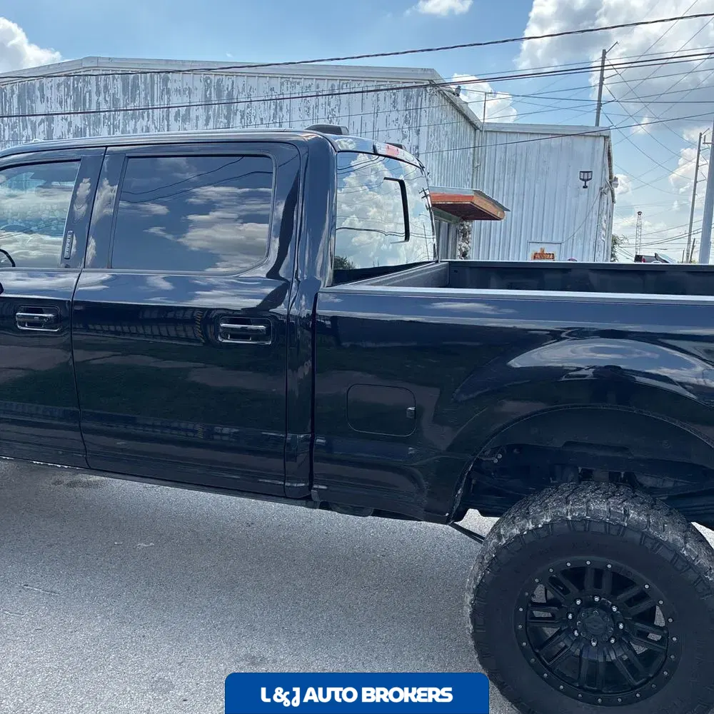2021 Ford F-250 Super Duty Lariat