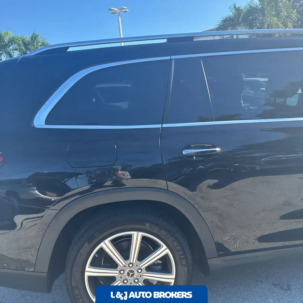 2023 Mercedes-Benz GLS GLS450
