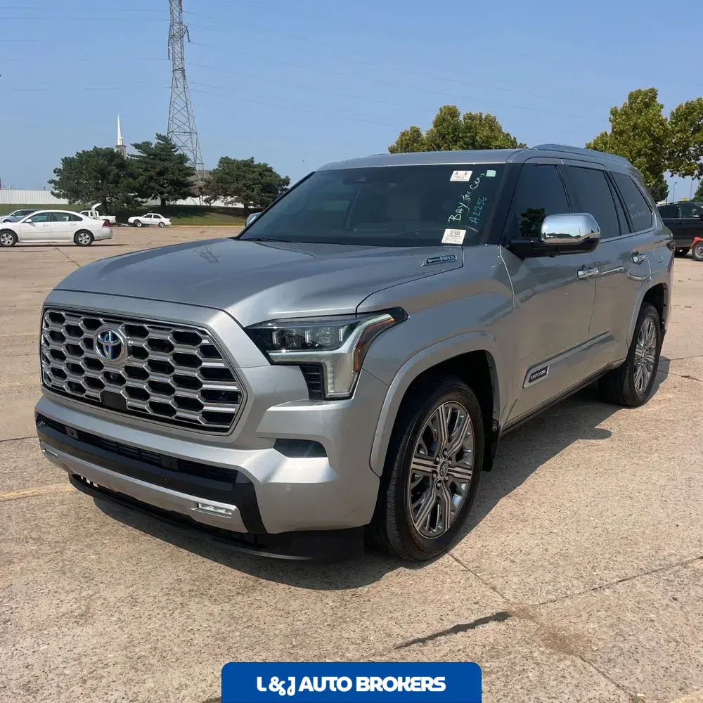 2024 Toyota Sequoia Capstone