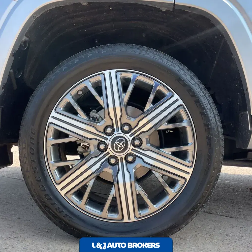 2024 Toyota Sequoia Capstone