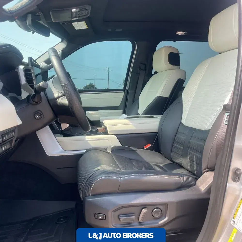 2024 Toyota Sequoia Capstone