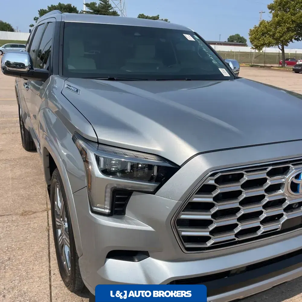 2024 Toyota Sequoia Capstone