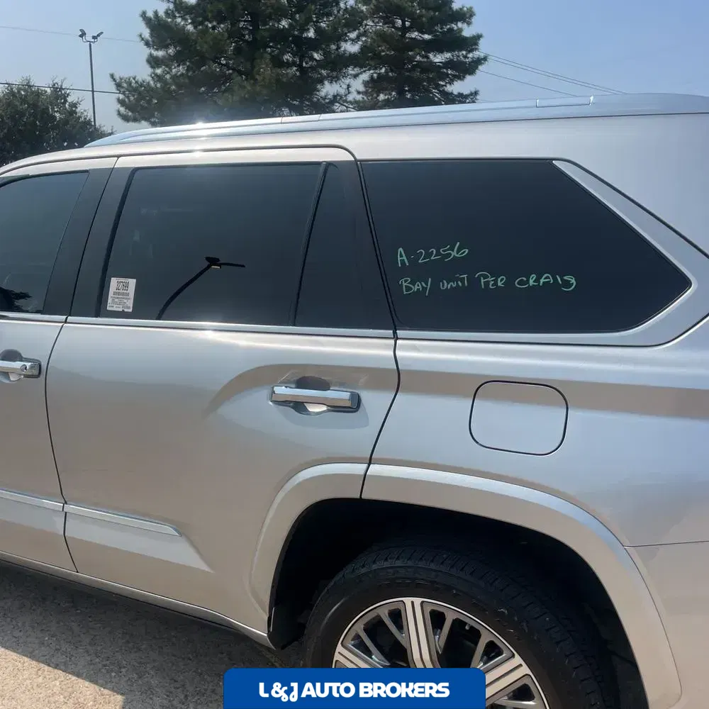 2024 Toyota Sequoia Capstone