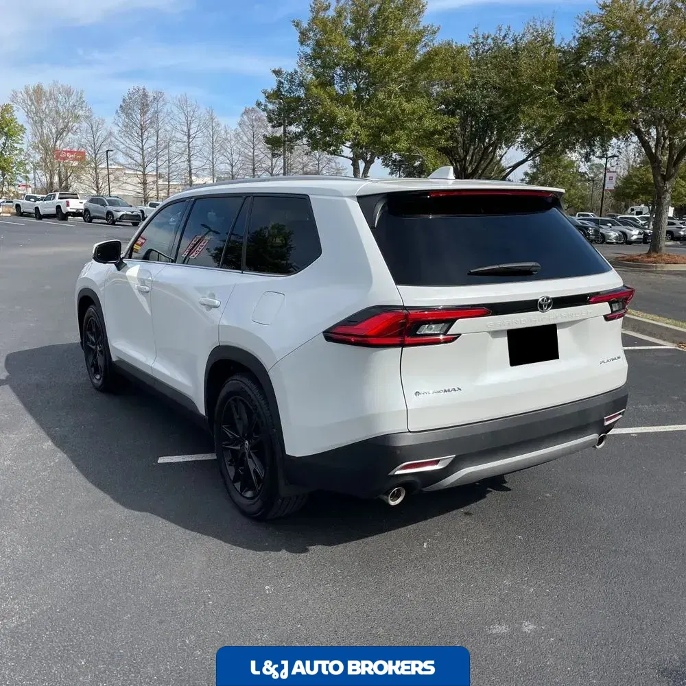 2024 Toyota Grand Highlander Hybrid MAX Platinum