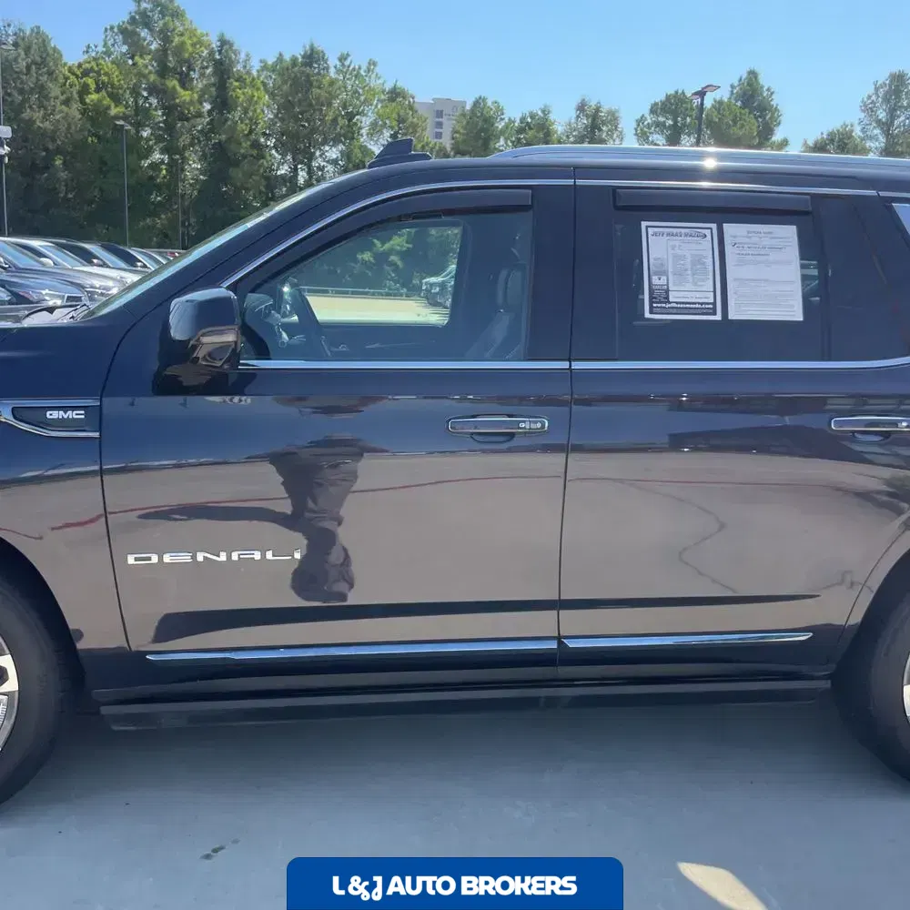 2023 GMC Yukon Denali Ultimate