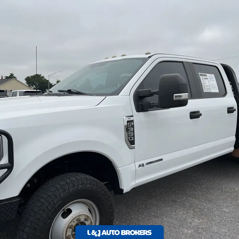 2022 Ford S/D C/C F350 XL