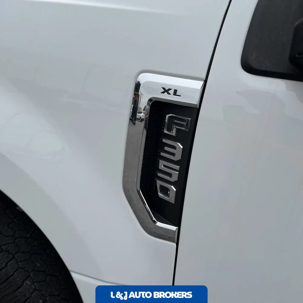 2022 Ford S/D C/C F350 XL