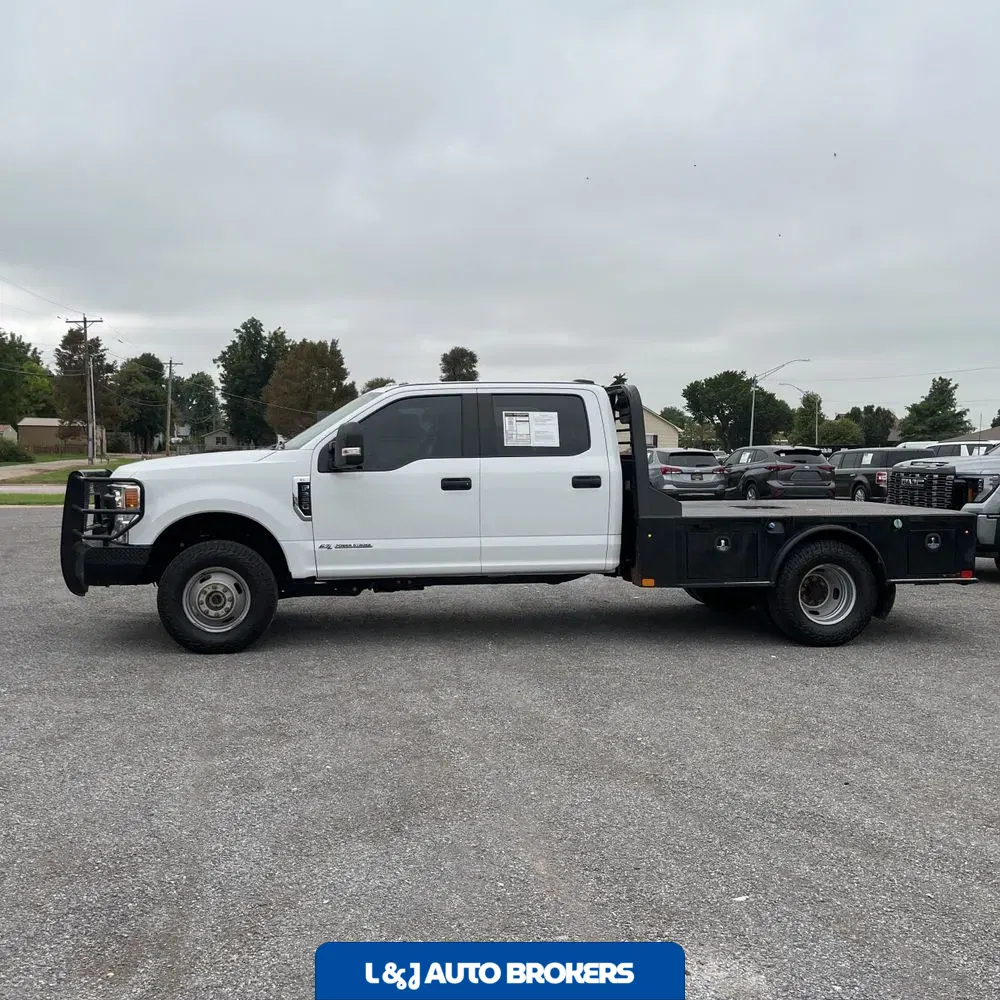 2022 Ford S/D C/C F350 XL