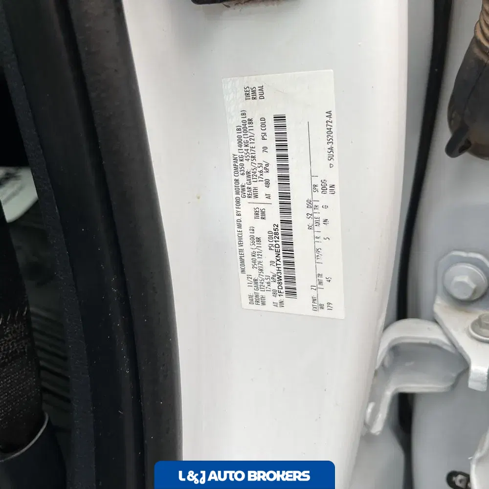2022 Ford S/D C/C F350 XL
